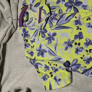 Camp shirt, size Large